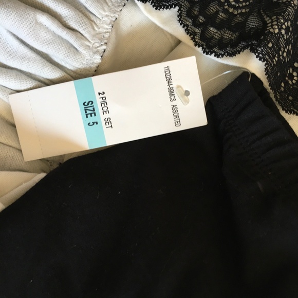 Kids Headquarters 2 Pc. Heart top& leggings set, Little Girl size 5. - Picture 8 of 12